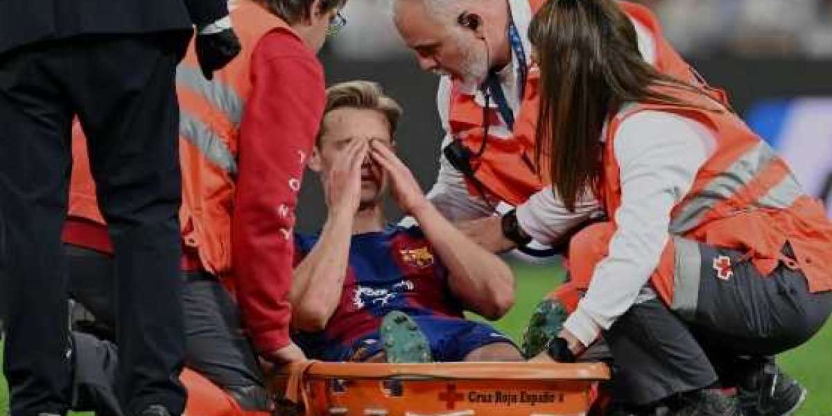 バルセロナのスター、エルクラシコで負傷し今季残り試合は欠場