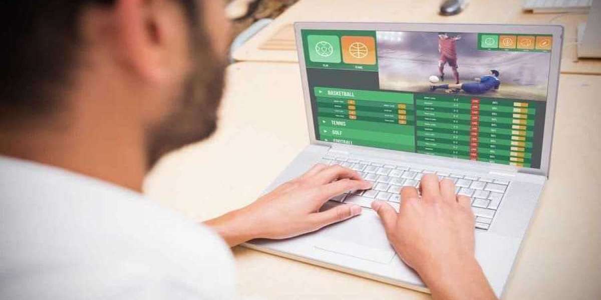 Rolling the Dice: The Ultimate Guide to Navigating Online Gambling Sites