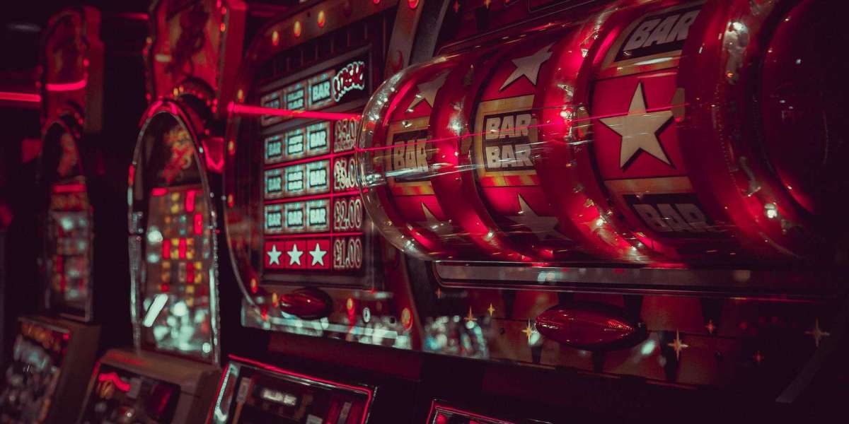 Las mejores tragamonedas de casino en línea con carretes bloqueados